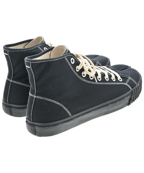 Maison Margiela รองเท้าผ้าใบ