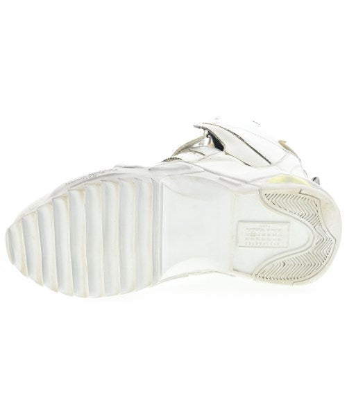 Maison Margiela รองเท้าผ้าใบ