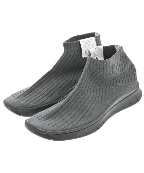 Maison Margiela รองเท้าผ้าใบ