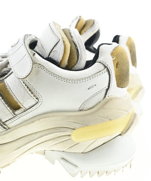 Maison Margiela รองเท้าผ้าใบ