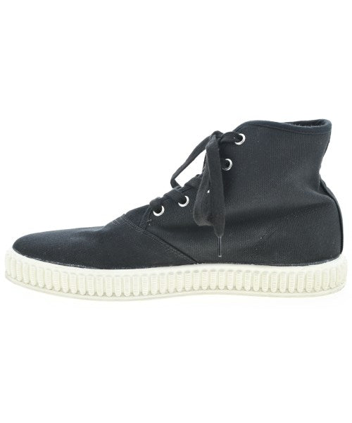 Maison Margiela รองเท้าผ้าใบ