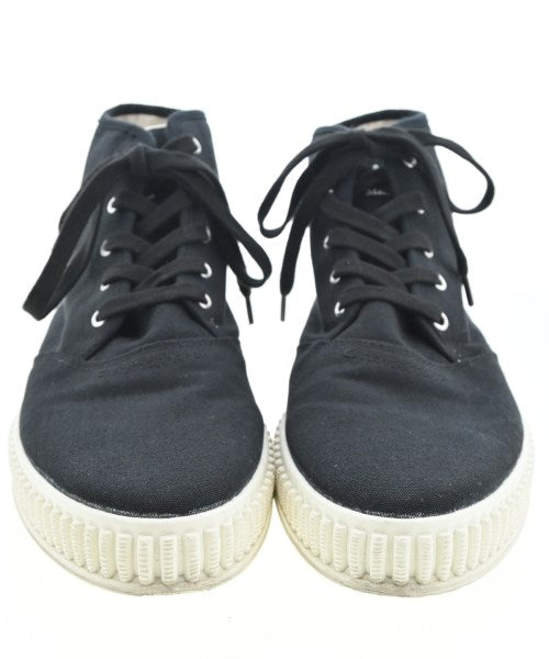 Maison Margiela รองเท้าผ้าใบ