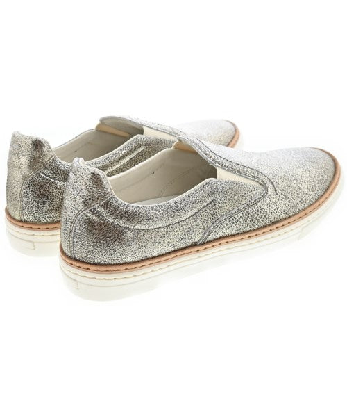 Maison Margiela รองเท้าผ้าใบ