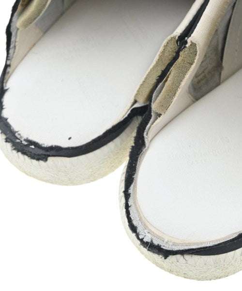 Maison Margiela รองเท้าผ้าใบ