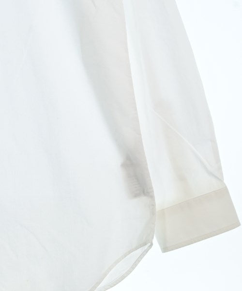 Maison Margiela เสื้อลำลอง