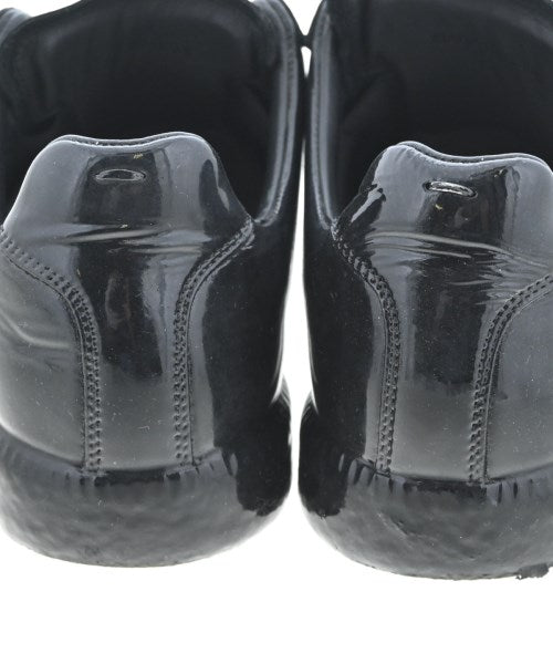 Maison Margiela รองเท้าผ้าใบ