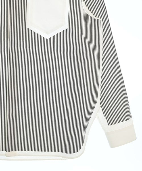 Maison Margiela เสื้อลำลอง