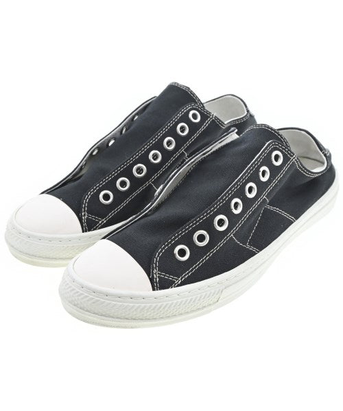 Maison Margiela รองเท้าผ้าใบ