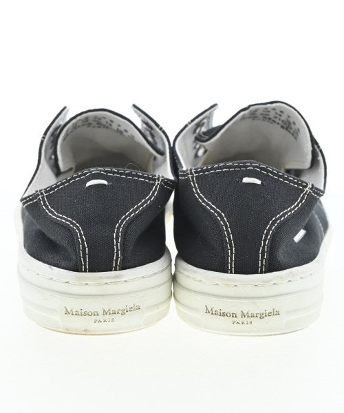Maison Margiela รองเท้าผ้าใบ