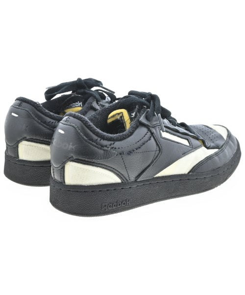 Maison Margiela รองเท้าผ้าใบ