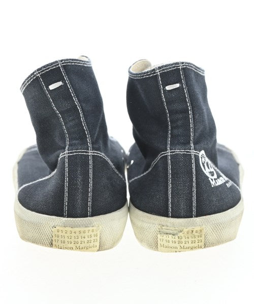 Maison Margiela รองเท้าผ้าใบ