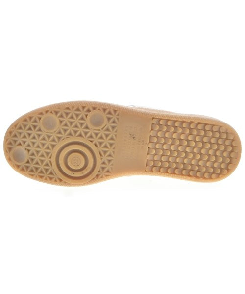 Maison Margiela รองเท้าผ้าใบ