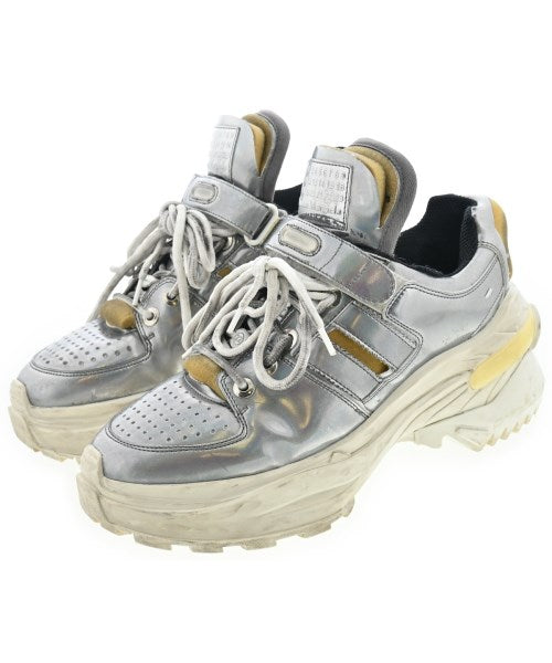 Maison Margiela รองเท้าผ้าใบ