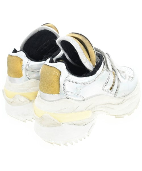 Maison Margiela รองเท้าผ้าใบ