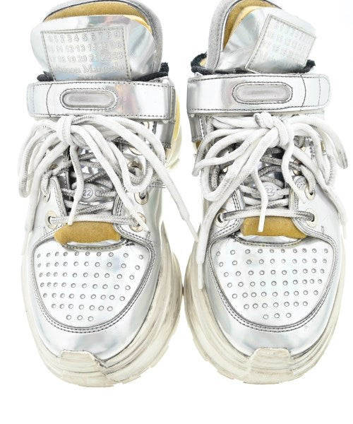 Maison Margiela รองเท้าผ้าใบ