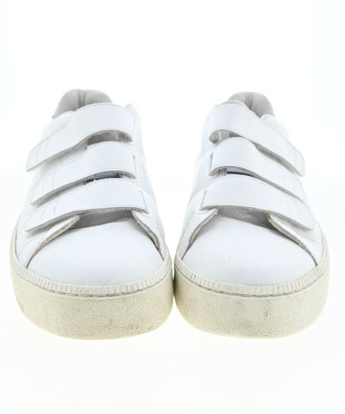 Maison Margiela รองเท้าผ้าใบ