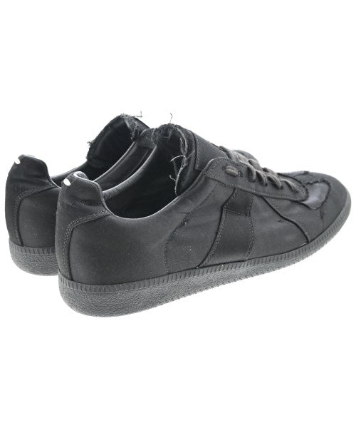 Maison Margiela รองเท้าผ้าใบ