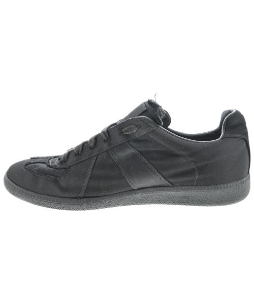 Maison Margiela รองเท้าผ้าใบ