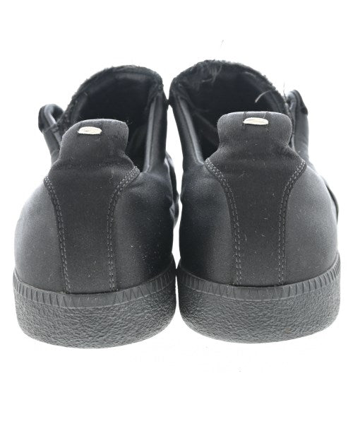 Maison Margiela รองเท้าผ้าใบ