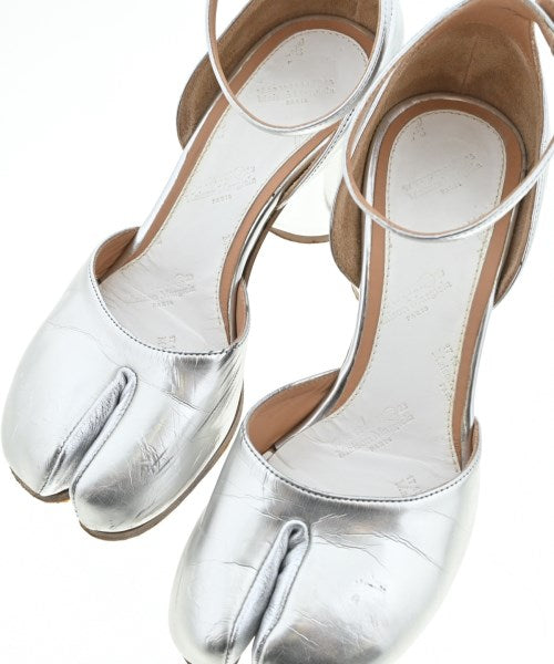 Maison Margiela รองเท้าส้นสูง
