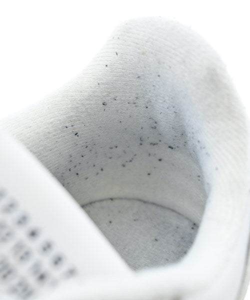 Maison Margiela รองเท้าผ้าใบ