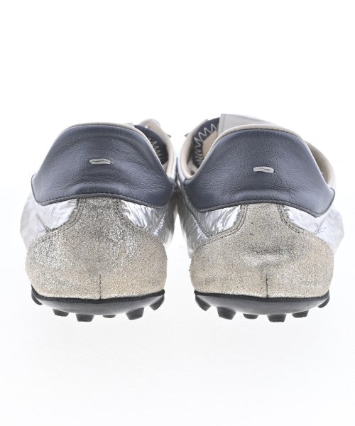 Maison Margiela รองเท้าผ้าใบ
