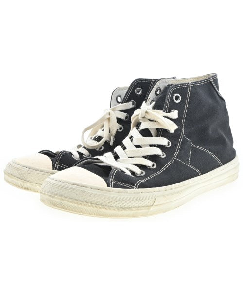 Maison Margiela รองเท้าผ้าใบ