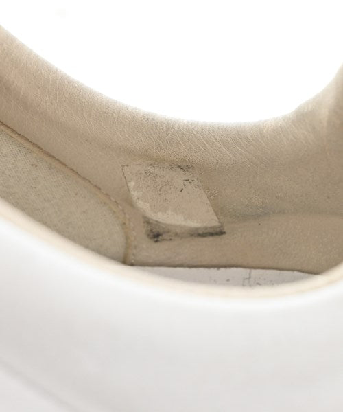 Maison Margiela รองเท้าผ้าใบ