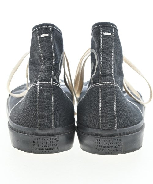 Maison Margiela รองเท้าผ้าใบ