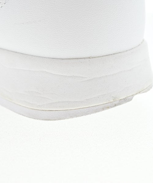 Maison Margiela รองเท้าผ้าใบ