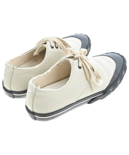 Maison Margiela รองเท้าผ้าใบ