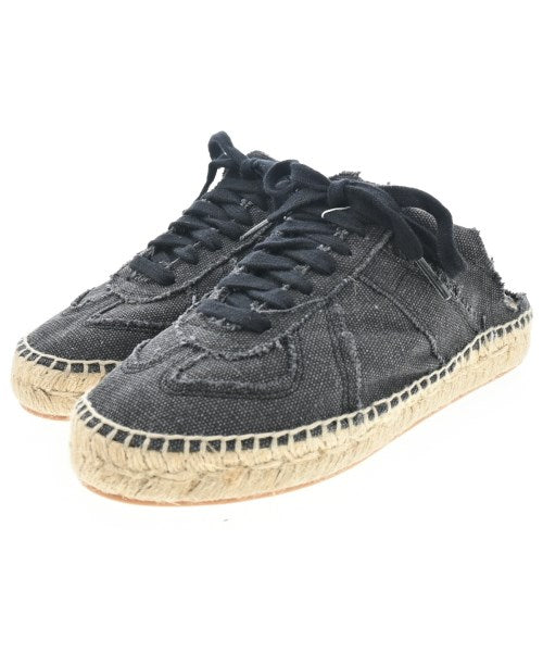 Maison Margiela รองเท้าพื้นเชือกสาน