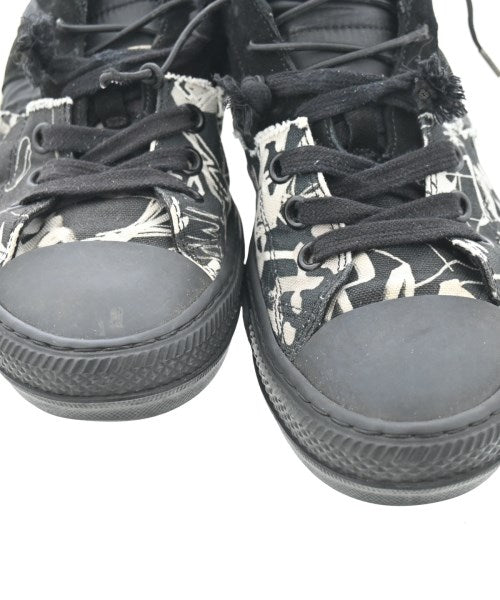 Maison Margiela รองเท้าผ้าใบ