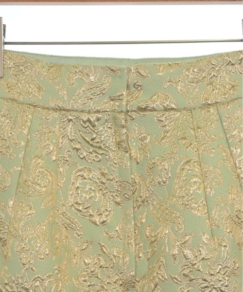 DOLCE&GABBANA กระโปรงยาวถึงเข่า