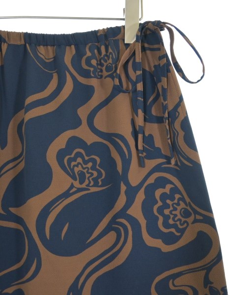 DRIES VAN NOTEN กระโปรงยาวถึงเข่า