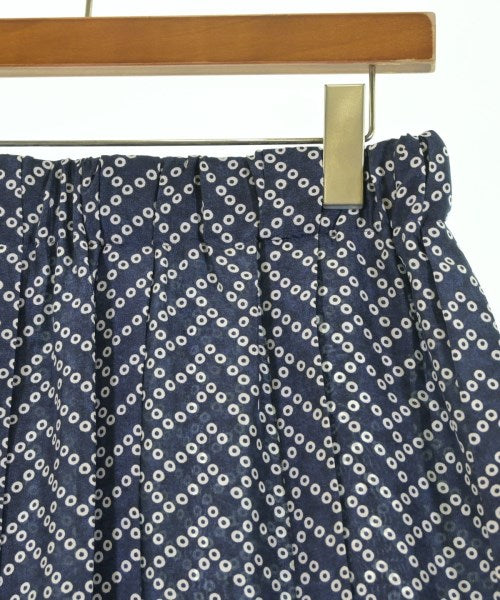 DRIES VAN NOTEN กระโปรงยาวถึงเข่า