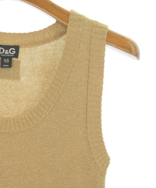 D&G เสื้อแขนกุด