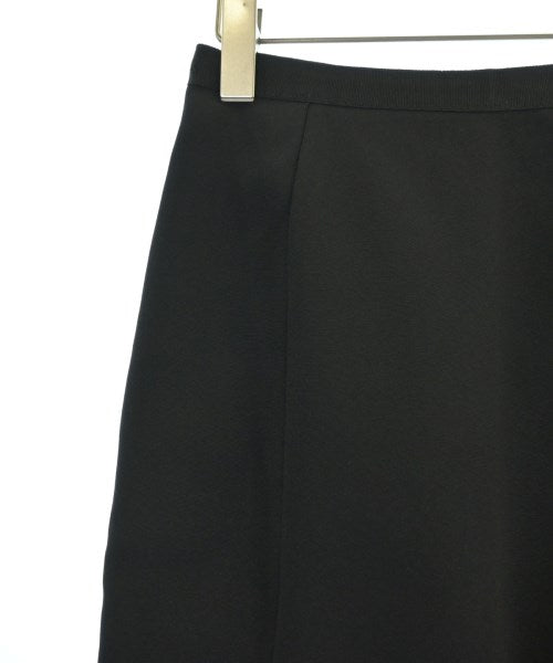 D&G กระโปรงยาวถึงเข่า