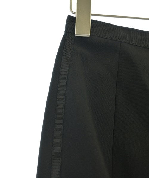 D&G กระโปรงยาวถึงเข่า