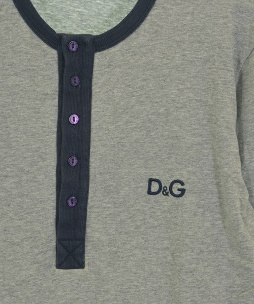 D&G เสื้อยืด/เสื้อท็อปส์