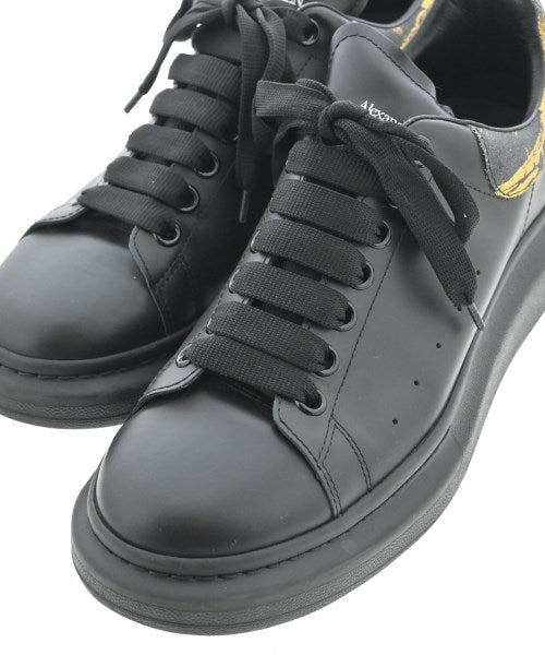 ALEXANDER MCQUEEN รองเท้าผ้าใบ