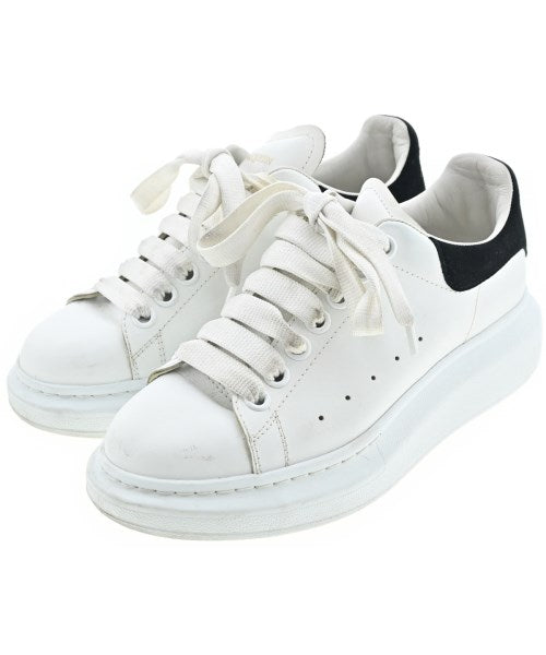 ALEXANDER MCQUEEN รองเท้าผ้าใบ