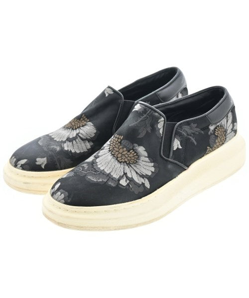 ALEXANDER MCQUEEN รองเท้าผ้าใบ