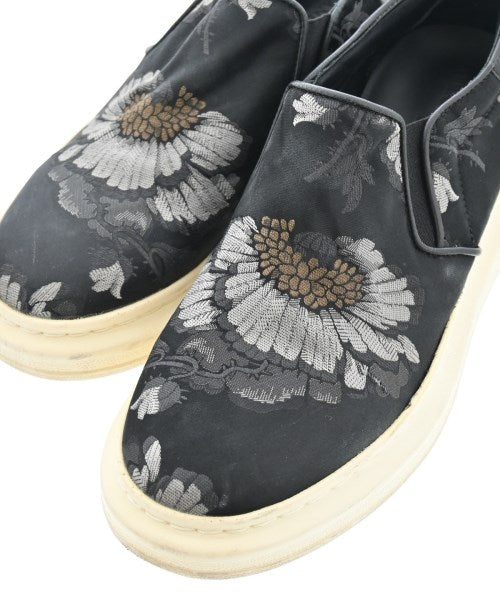 ALEXANDER MCQUEEN รองเท้าผ้าใบ