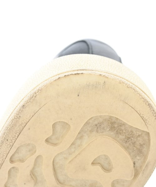 ALEXANDER MCQUEEN รองเท้าผ้าใบ