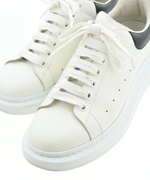 ALEXANDER MCQUEEN รองเท้าผ้าใบ