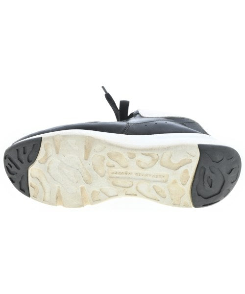 ALEXANDER MCQUEEN รองเท้าผ้าใบ