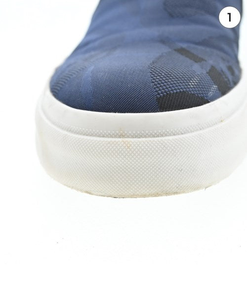 ALEXANDER MCQUEEN รองเท้าผ้าใบ