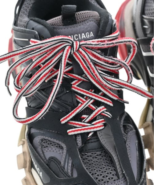 BALENCIAGA รองเท้าผ้าใบ