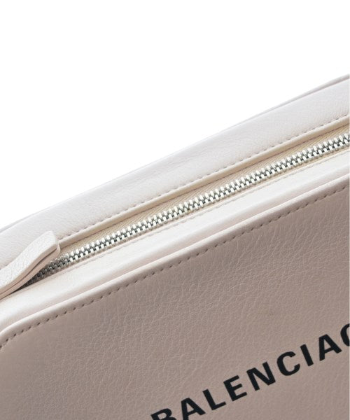 BALENCIAGA กระเป๋าสะพาย